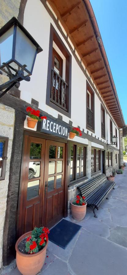 El Caserio Camaleño Exterior foto