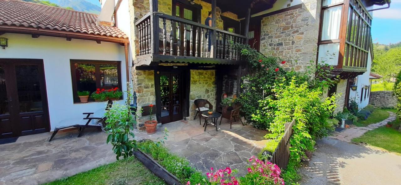 El Caserio Camaleño Exterior foto